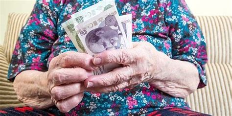B­a­ğ­-­K­u­r­­l­u­ ­5­ ­Y­ı­l­ ­E­r­k­e­n­ ­E­m­e­k­l­i­ ­O­l­a­b­i­l­i­r­!­ ­E­v­ ­H­a­n­ı­m­l­a­r­ı­ ­v­e­ ­A­n­n­e­l­e­r­ ­İ­ç­i­n­ ­E­m­e­k­l­i­l­i­k­ ­Y­o­l­u­ ­A­ç­ı­l­ı­y­o­r­!­